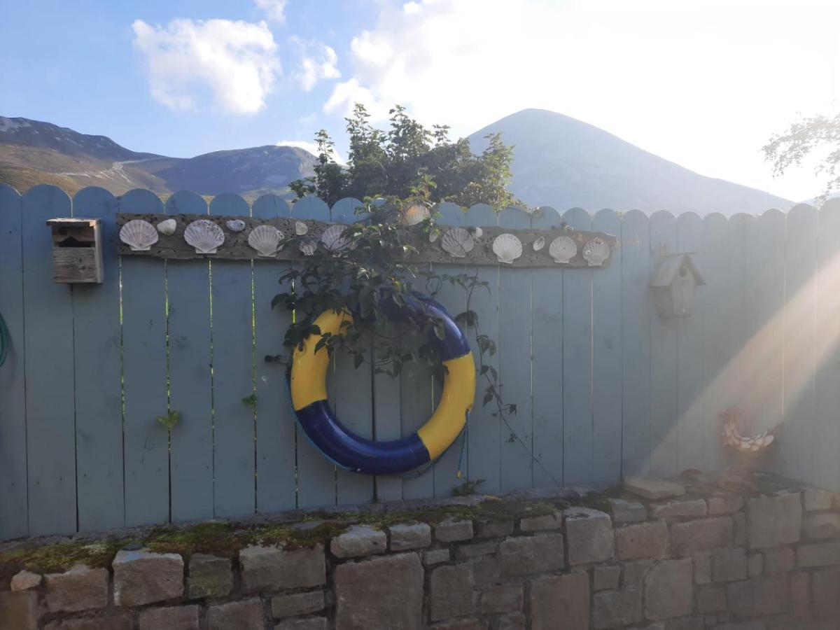 Croagh Patrick Lodge Apartment Westport Exterior photo